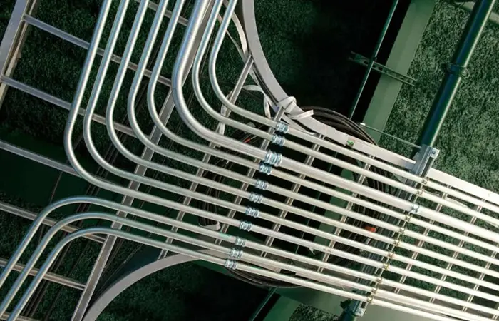 لولله فولادی از مهمترین تجهیزات سیم کشی ساختمان