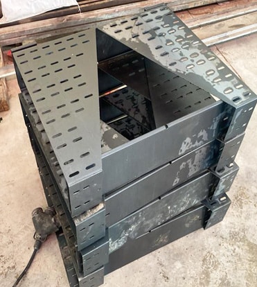 زانو عمودی سینی کابل (رایزری)