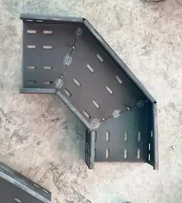 Cable-tray-knee2